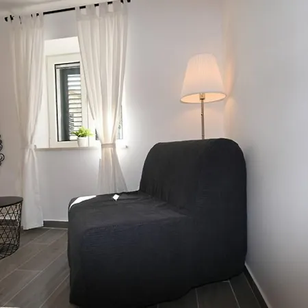 Holiday Lana - Panoramic Sea View Vakantiehuis