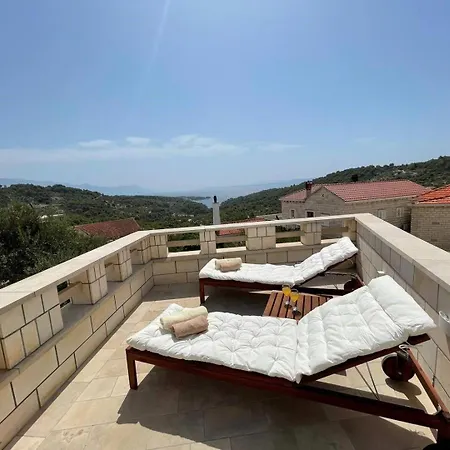 Holiday Lana - Panoramic Sea View